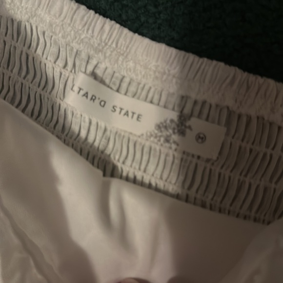 White sundress - Picture 4 of 5